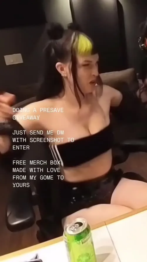Dani Thorne - Video #185411