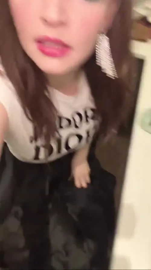 Lauren Mayberry (Singer) - Video #366996