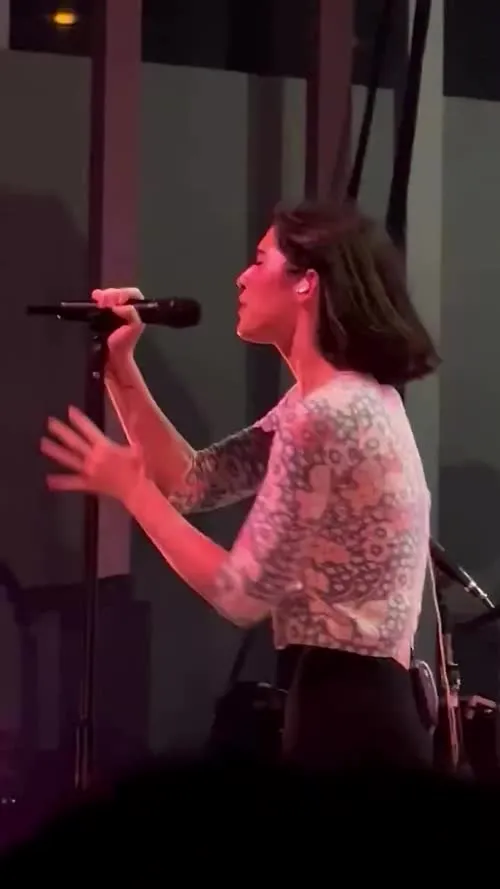 Gracie Abrams - Video #154280