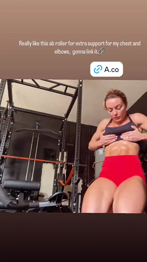 Mandy Sacs | Mandy Rose - Video