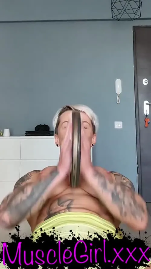 crazyxbody / musclegirlxxx - Video #124534
