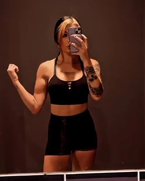 Cora Jade | elaynablack - Video
