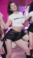 An Yujin 안유진 | YUJIN - Video #195159