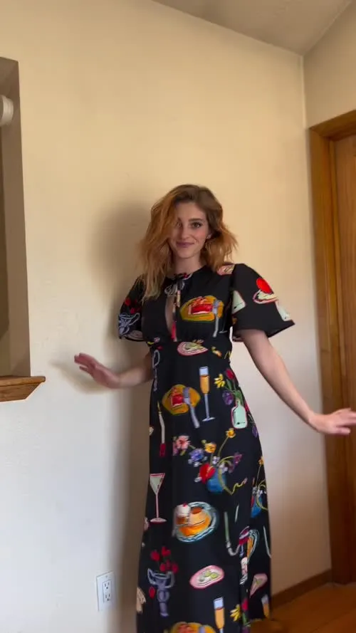 Willow shields - Video