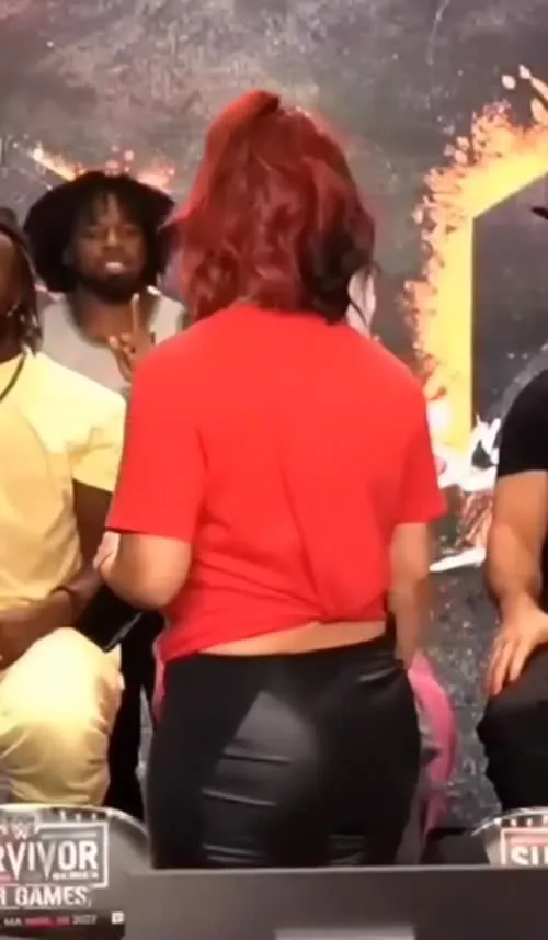 WWE Bayley / Davina Rose / Pamela Rose Martinez - Video