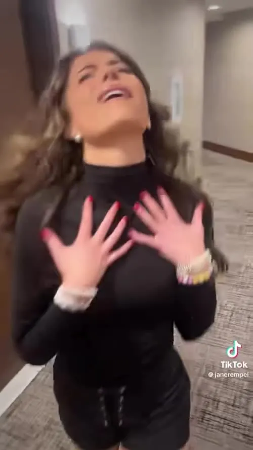 Chelsea Green - Video #403486