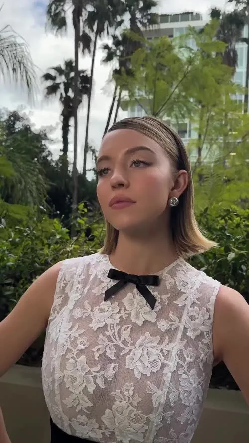 Sydney Sweeney - Video #414027