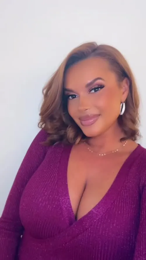 Joy Taylor - Video #301968