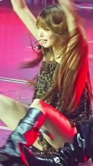 Hong Eunchae 홍은채 | LESSERAFIM - Bczvdtv