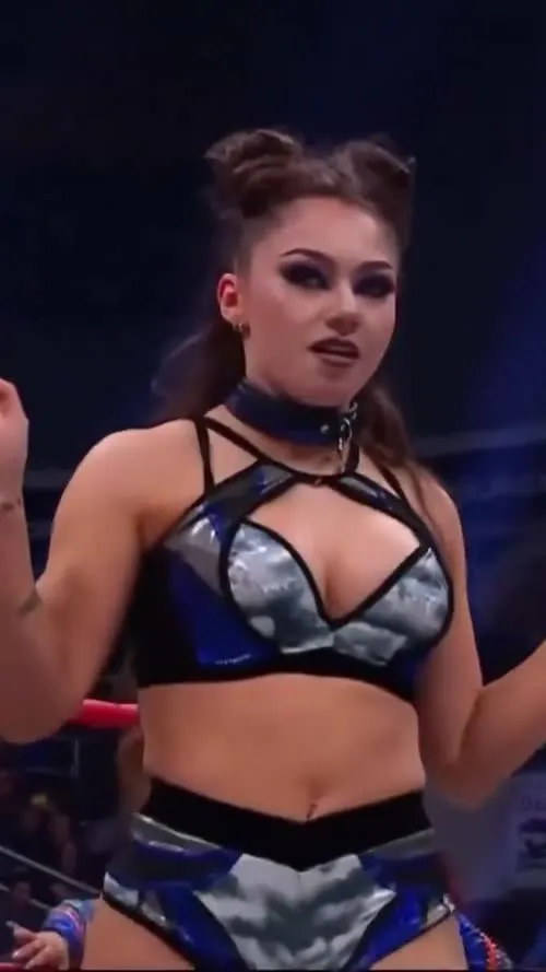 (Skye Dolecki) Skye Blue AEW - Video