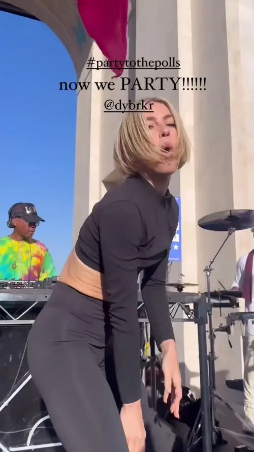 Julianne Hough - Video
