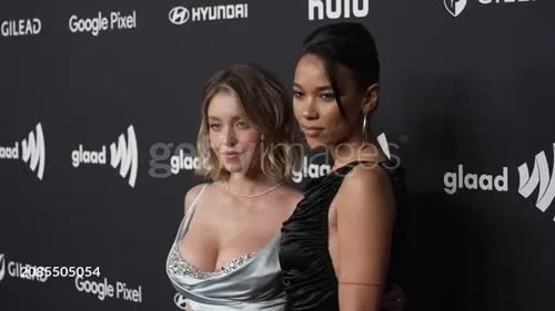 Sydney Sweeney - Video