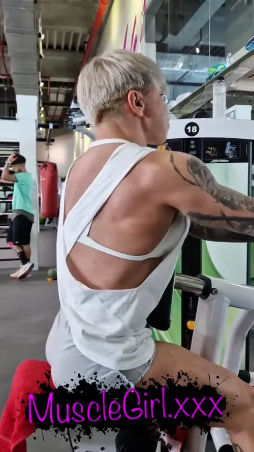 crazyxbody / musclegirlxxx - Video #310923