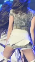 Sakura Miyawaki 宮脇 咲良 | LESSERAFIM - Video