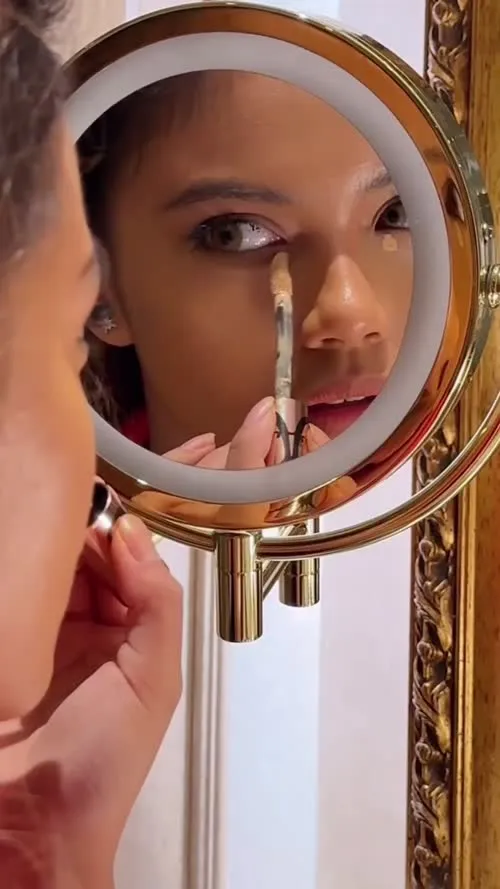 Bianca Bustamante | Racerbia - Video