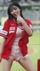 Chowon (LIꓨHTSꓵM | LIGHTSUM) - Video #214516