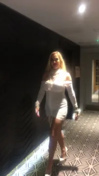 Rebecca More / Rebecca Moore - Video