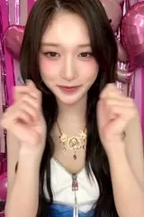 Lee Hyun-seo / 이서 LEESEO (IVE) - Video #214618
