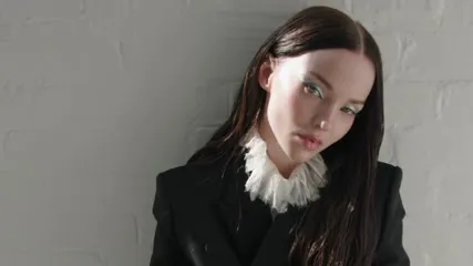 Dove Cameron - Video