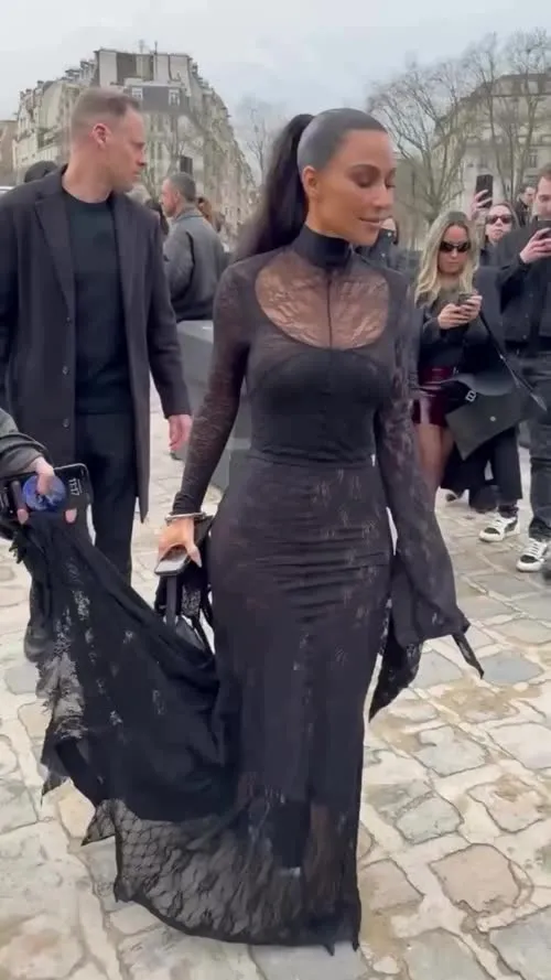 Kim Kardashian - Video #320016