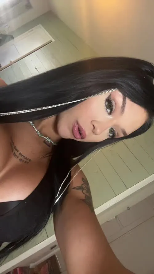 Cora Jade | elaynablack - Video