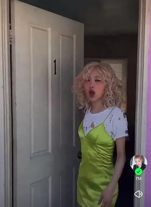 Rosé || Roseanne Park - BLΛƆKPIИK ( BLACKPINK ) - Video