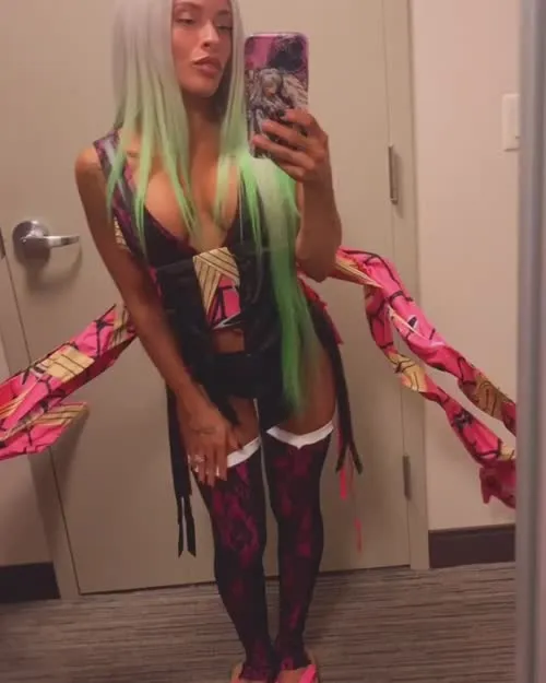 Zelina Vega // Thea Trinidad - Video #320637