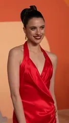 Margaret Qualley - Video