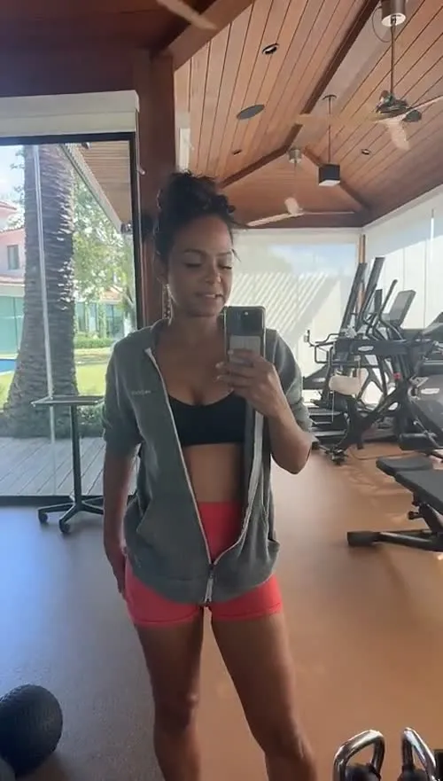 Christina Milian - Video