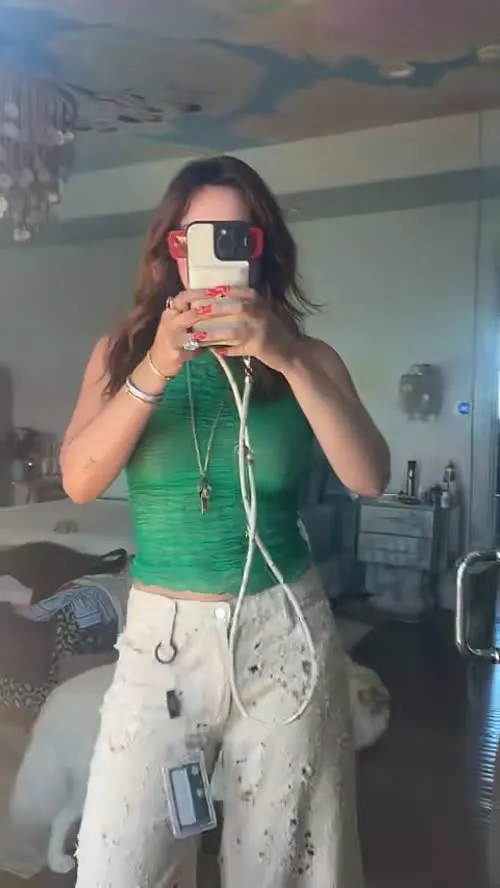 Bella Thorne - Video #414791