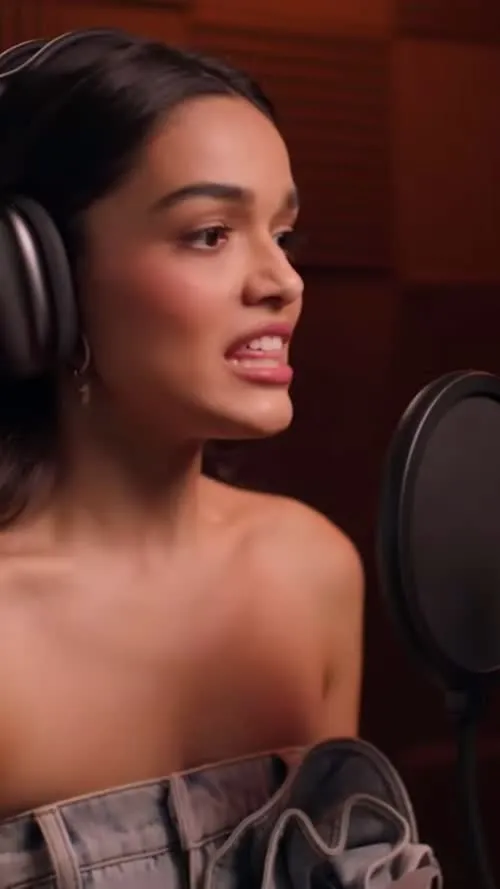 Rachel Zegler - Video #330857