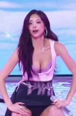 Tzuyu (Chiu Chú-jû) | Twice - C37AJwx CB1
