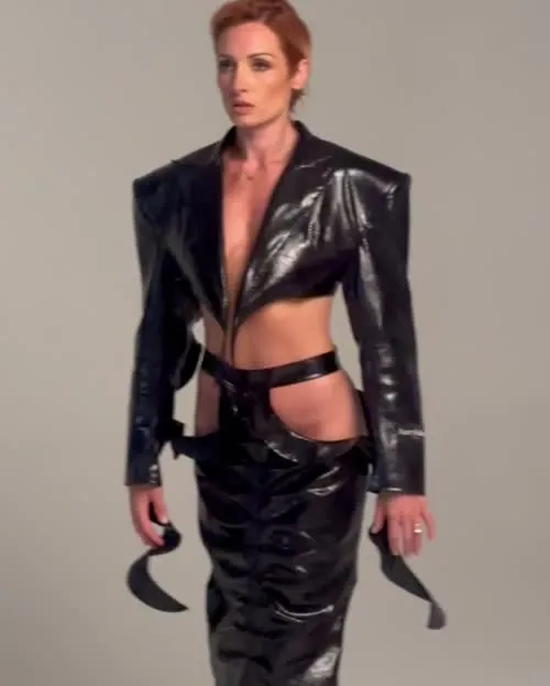 WWE Becky Lynch - Video
