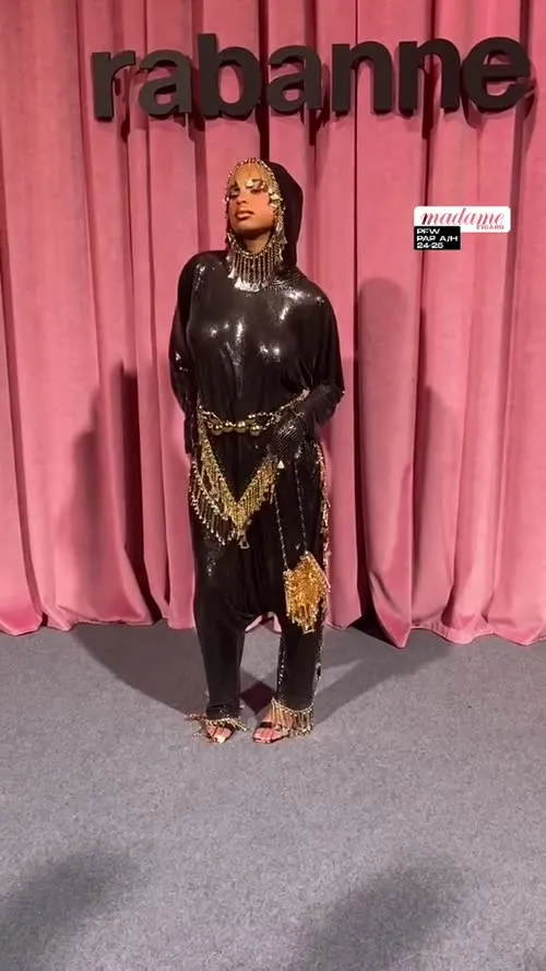 Paola Locatelli - Video #131684
