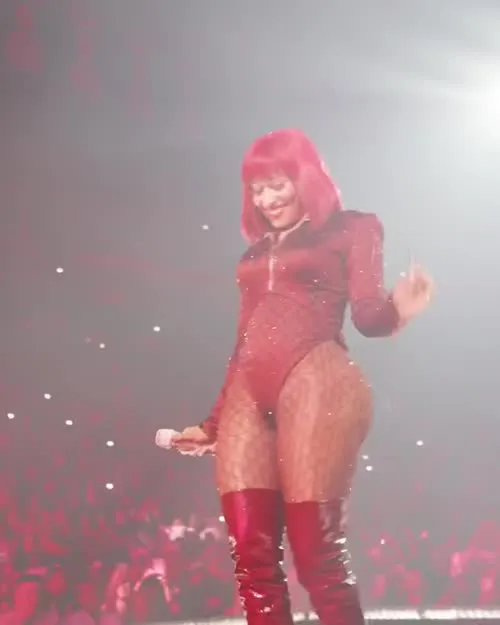 Nicki Minaj - Video