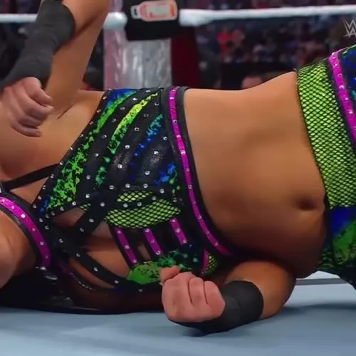 WWE Bayley / Davina Rose / Pamela Rose Martinez - Video #380414
