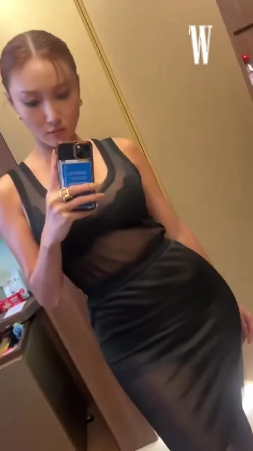 HWASA - Video #194783