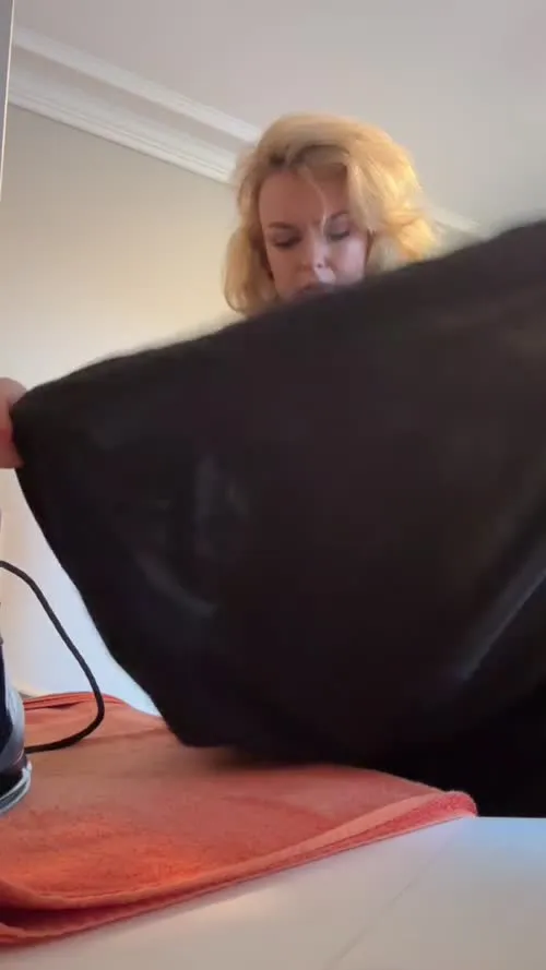 Tallia Storm - Video
