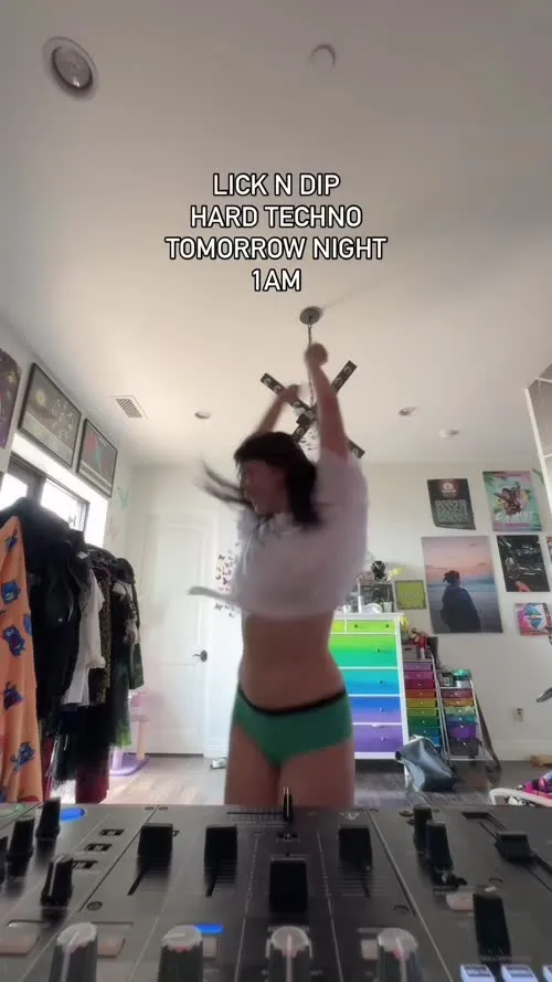 Dani Thorne - Video #155389