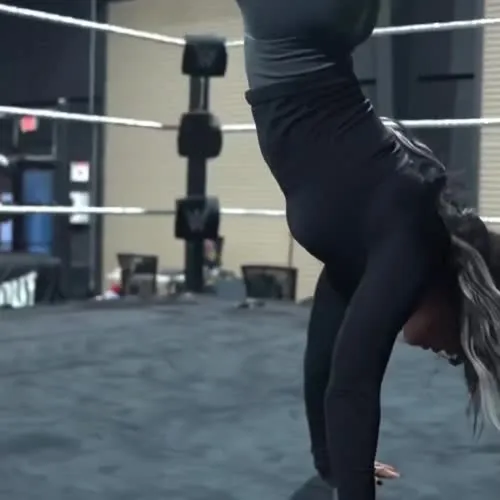 Roxanne Perez/Rok-C - WWE NXT - Video