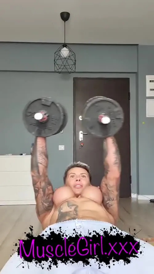 crazyxbody / musclegirlxxx - Video #124501