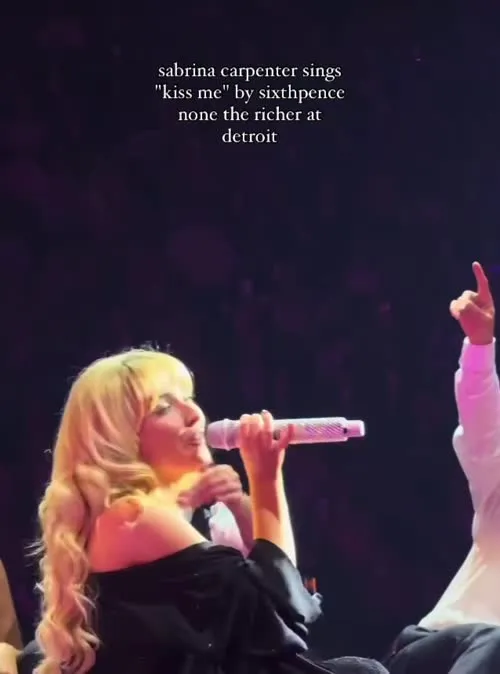 Sabrina Carpenter - Video