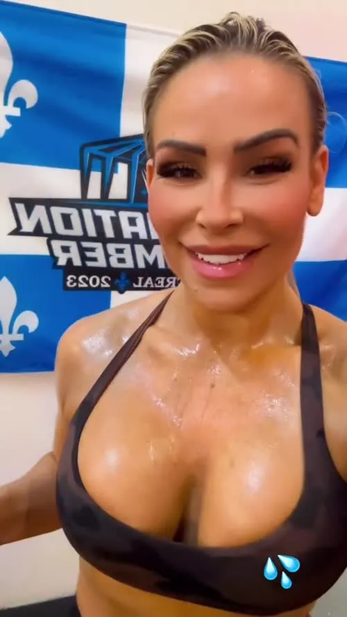 WWE Natalya Neidhart , The Boat - Video #301021