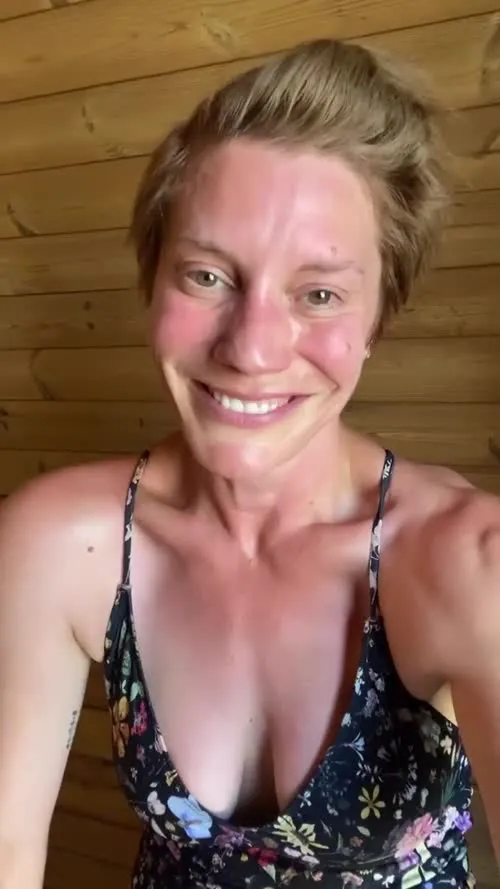 Katee Sackhoff - Video
