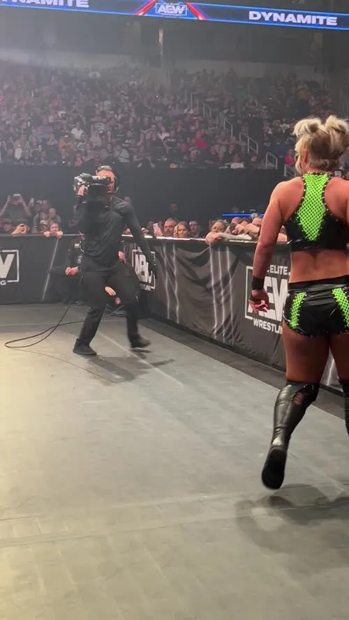 Toni Storm - Video #358606