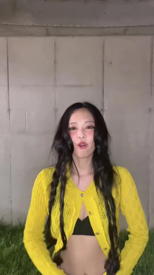 Jennie | BLΛƆKPIИK (Blackpink) - Video #339575