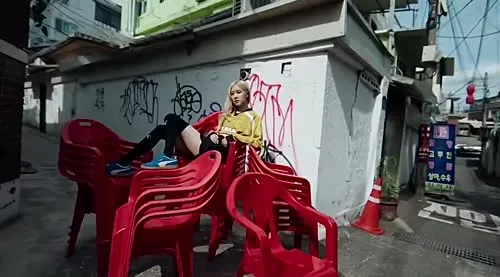 Rosé || Roseanne Park - BLΛƆKPIИK ( BLACKPINK ) - Video
