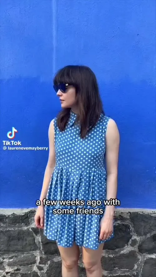 Lauren Mayberry (Singer) - Video