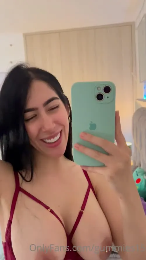 Saralia aka Gummies15 - Video #280184