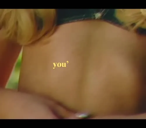 Sabrina Carpenter - Video